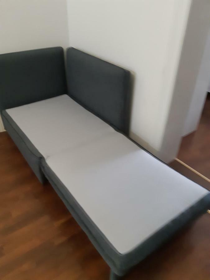 Remontoitu Asunto Vanhassa Talossa - Renovated Apartment At The Heart Of Turku Dış mekan fotoğraf